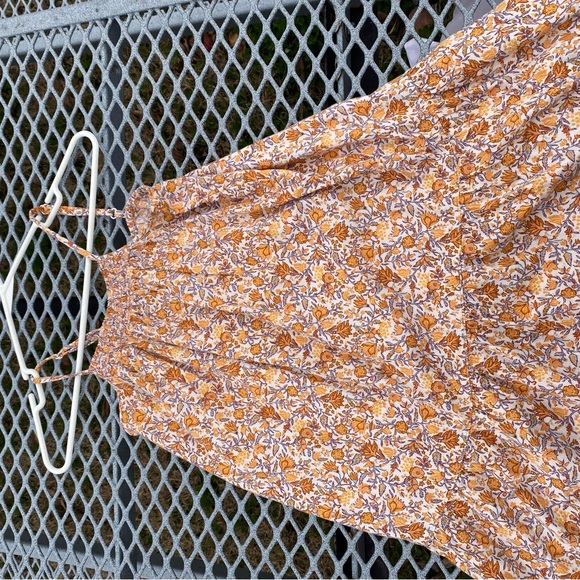 Classy Dresses Bundle - Picture 6 of 10